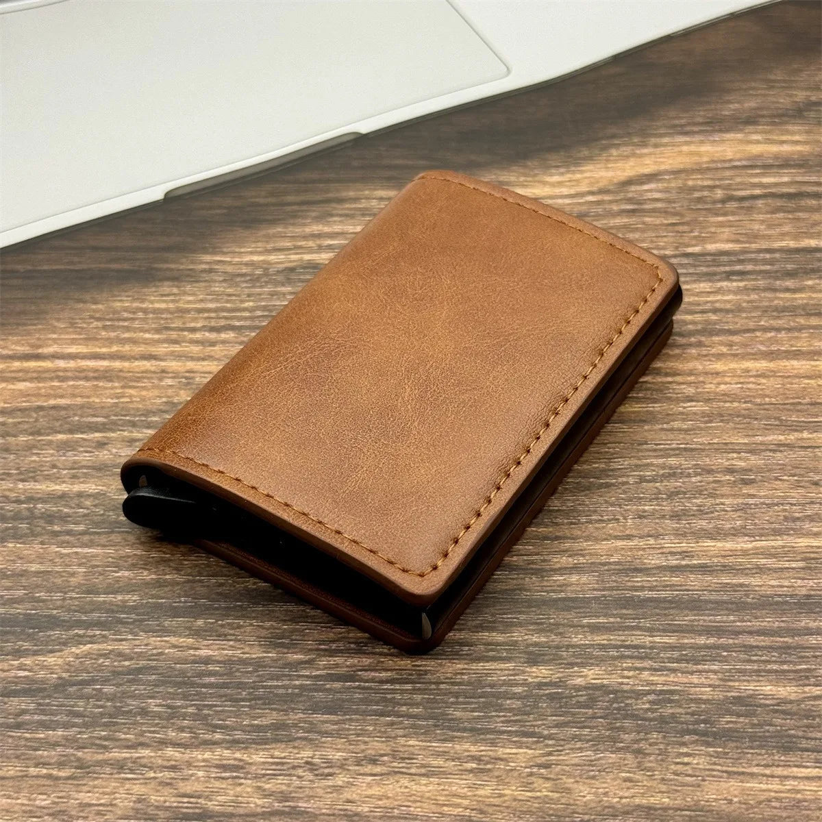 Portofel Unisex RFID Minimalist cu Suport Carduri Pop-Up și Compartiment pentru Bani Cash – Design Business